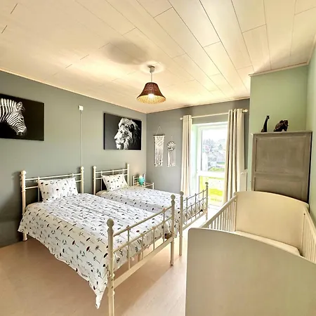 Le Grenier De Louise Holiday home Gimnee